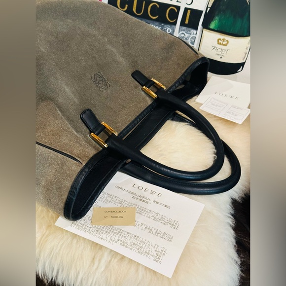 💎 LOEWE TOTE BAG w/ POUCH COWHIDE LEATHER SIZE H 14.74 X L 14” Drop 5.5” - Picture 3 of 13